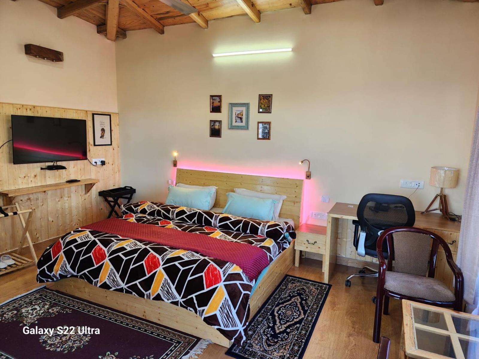 Nandini Cottage, A Premium Boutique Homestay ラニケート エクステリア 写真